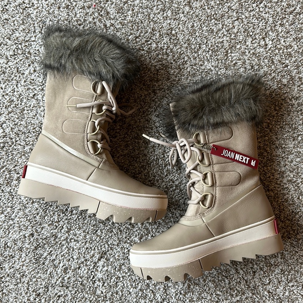 SOREL Joan of Arctic Next Boot in Ancient Fossil size 7.5 - new in box